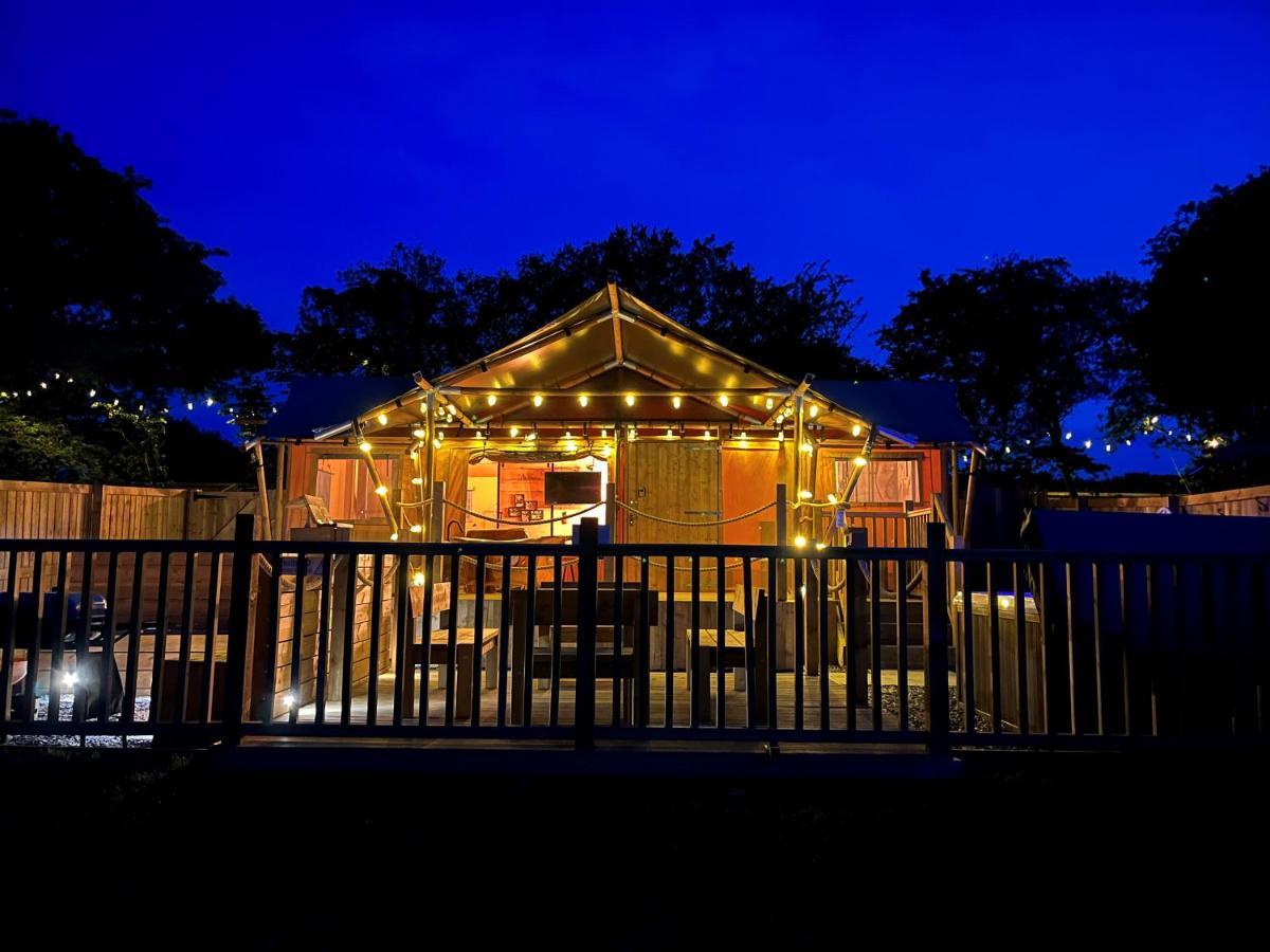 Jungle Book Safari Tent Tenby Eksteriør billede